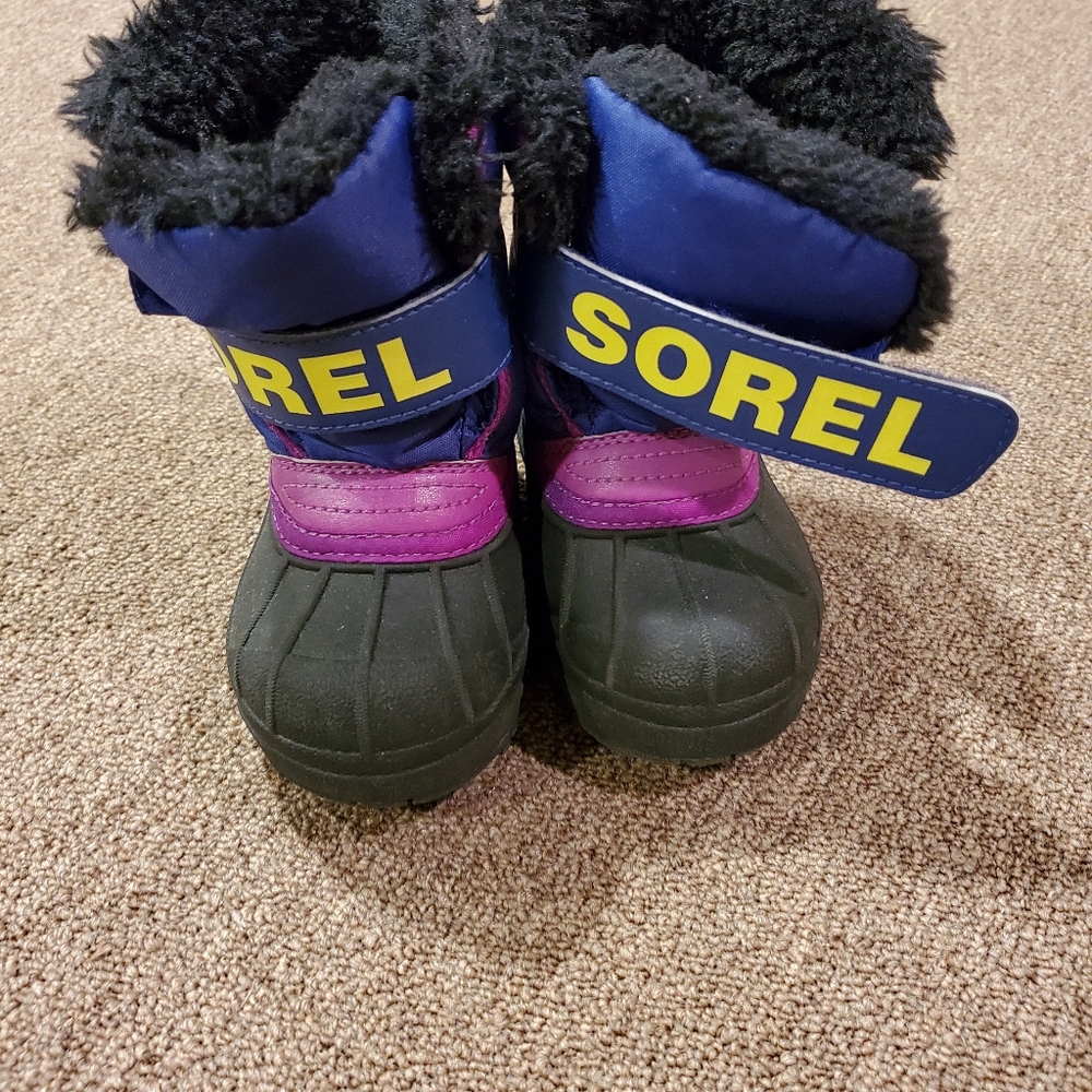 Sorel toddler snowboots